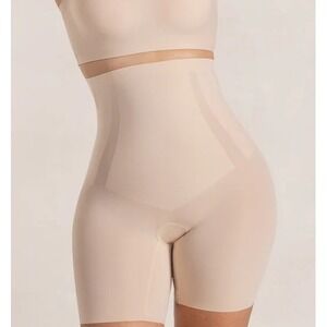 Shapemint Essentials Everyday Empower High-Waisted Shaper Shorts Large Chai NWT